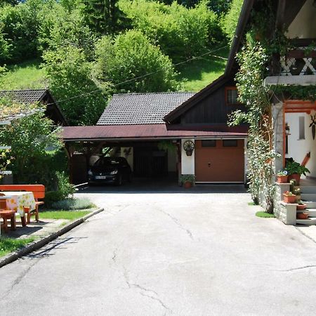 Apartment Stefelin Kamna Gorica Екстер'єр фото
